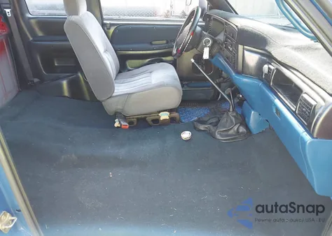 1996 Dodge Ram 3500 from USA, damaged, VIN 3B7MF33W8TM162817